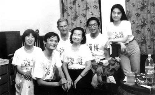 眾多大佬的首份工作是什么?看完后你應(yīng)該學(xué)會堅(jiān)持了