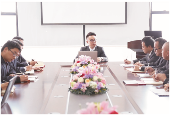 超人廚衛(wèi)董事長羅子?。阂宰儜?yīng)變，以變制變