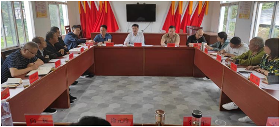 李昌海同志心系“傳統(tǒng)村落”，赴五道水徐家寨古村落調(diào)研