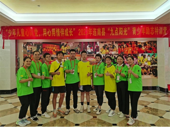 公益路上，奮力追光丨亞獅金屬企業(yè)參與揭西助學(xué)活動(dòng)